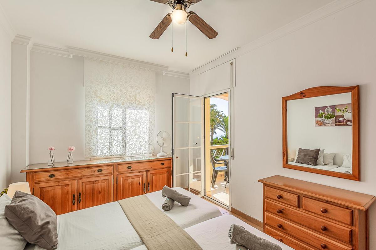 Andaluz Apartments Toboso Nerja Eksteriør bilde